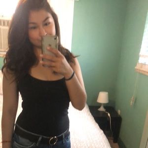 Meet your Posher, Cynthia